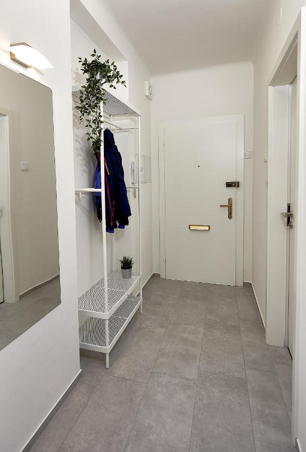 Gemuetliche Wohnung In Zentraler Lage Graz Kültér fotó